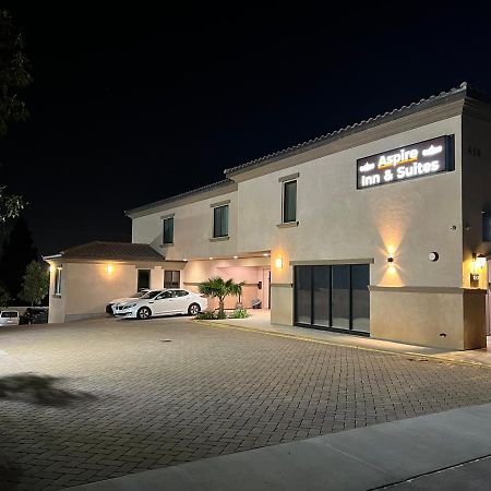 Aspire Inn & Suites Orange Ngoại thất bức ảnh
