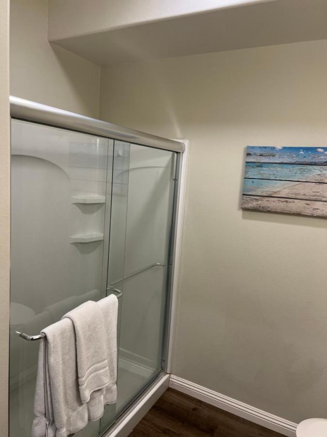 Aspire Inn & Suites Orange Ngoại thất bức ảnh